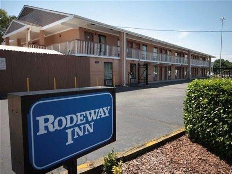 Rodeway Inn Charlotte Downtown Экстерьер фото