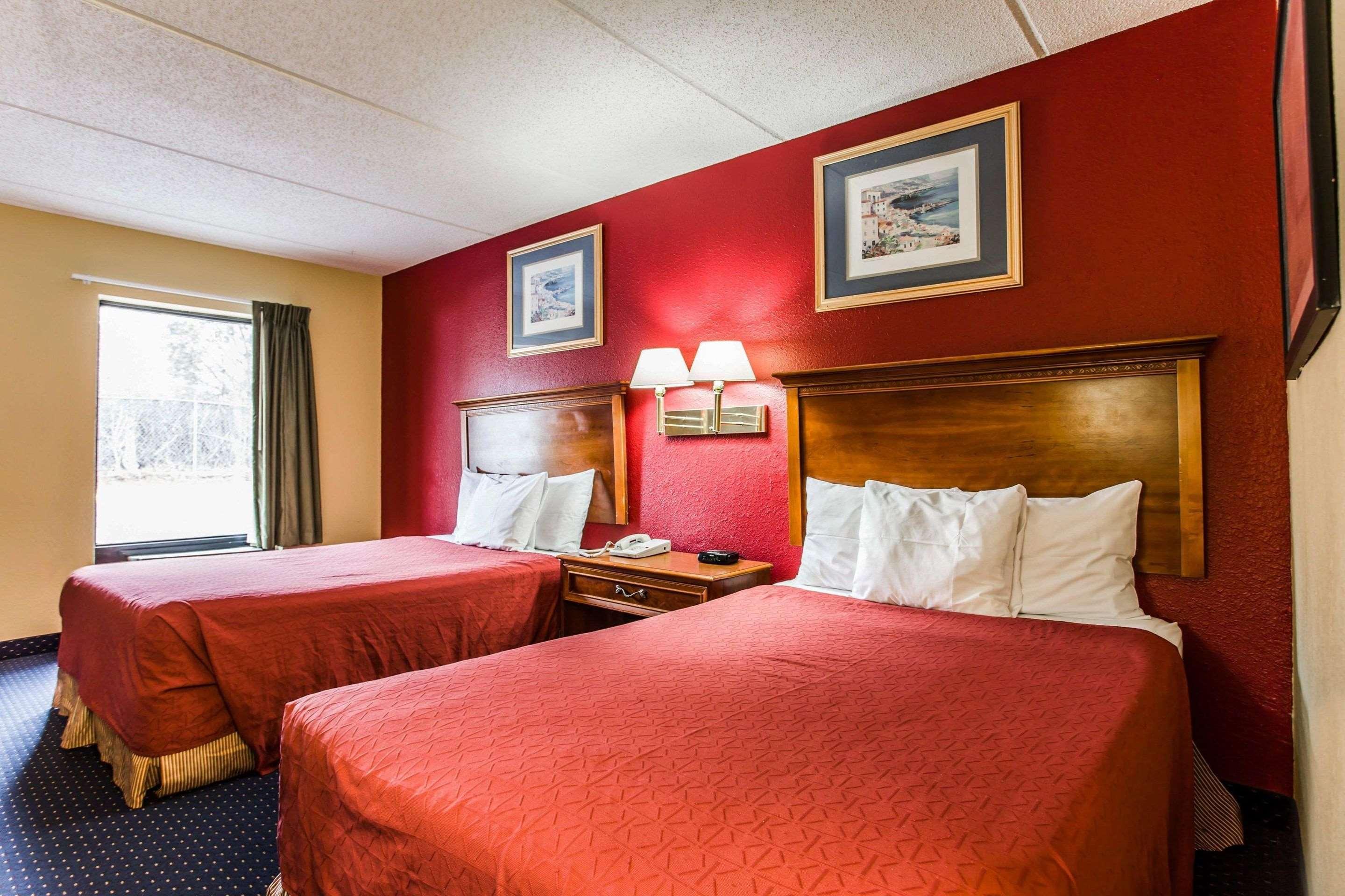 Rodeway Inn Charlotte Downtown Экстерьер фото